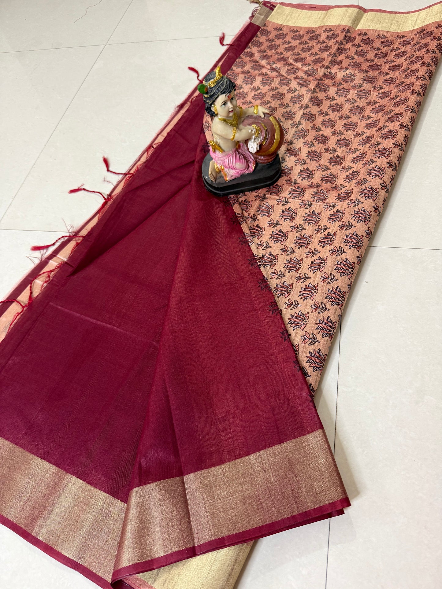 Chitralekha Saree