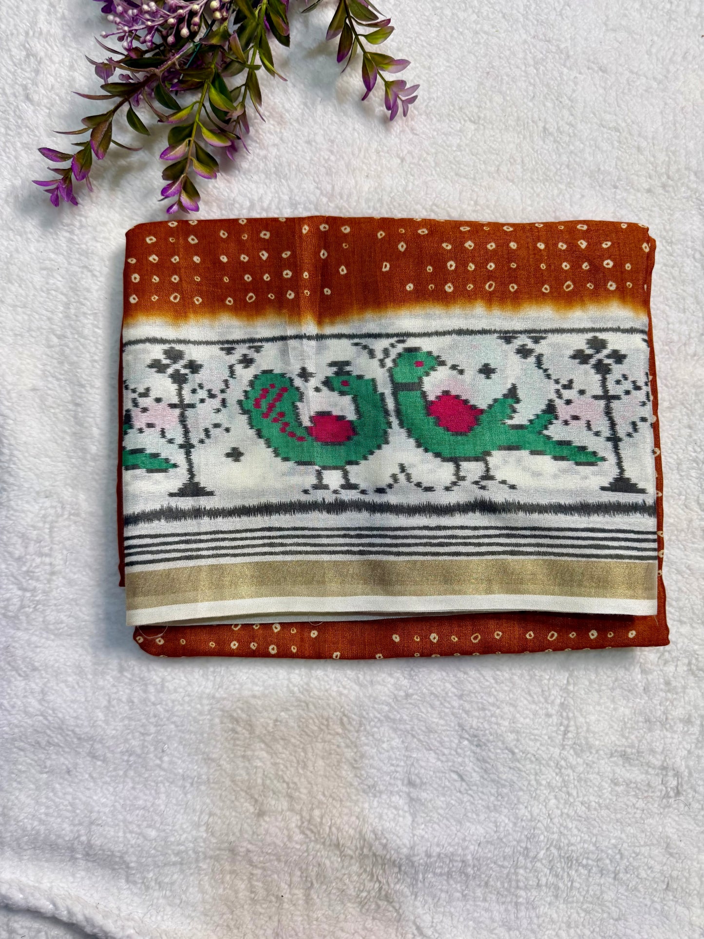 Ikkat Bandhni Saree