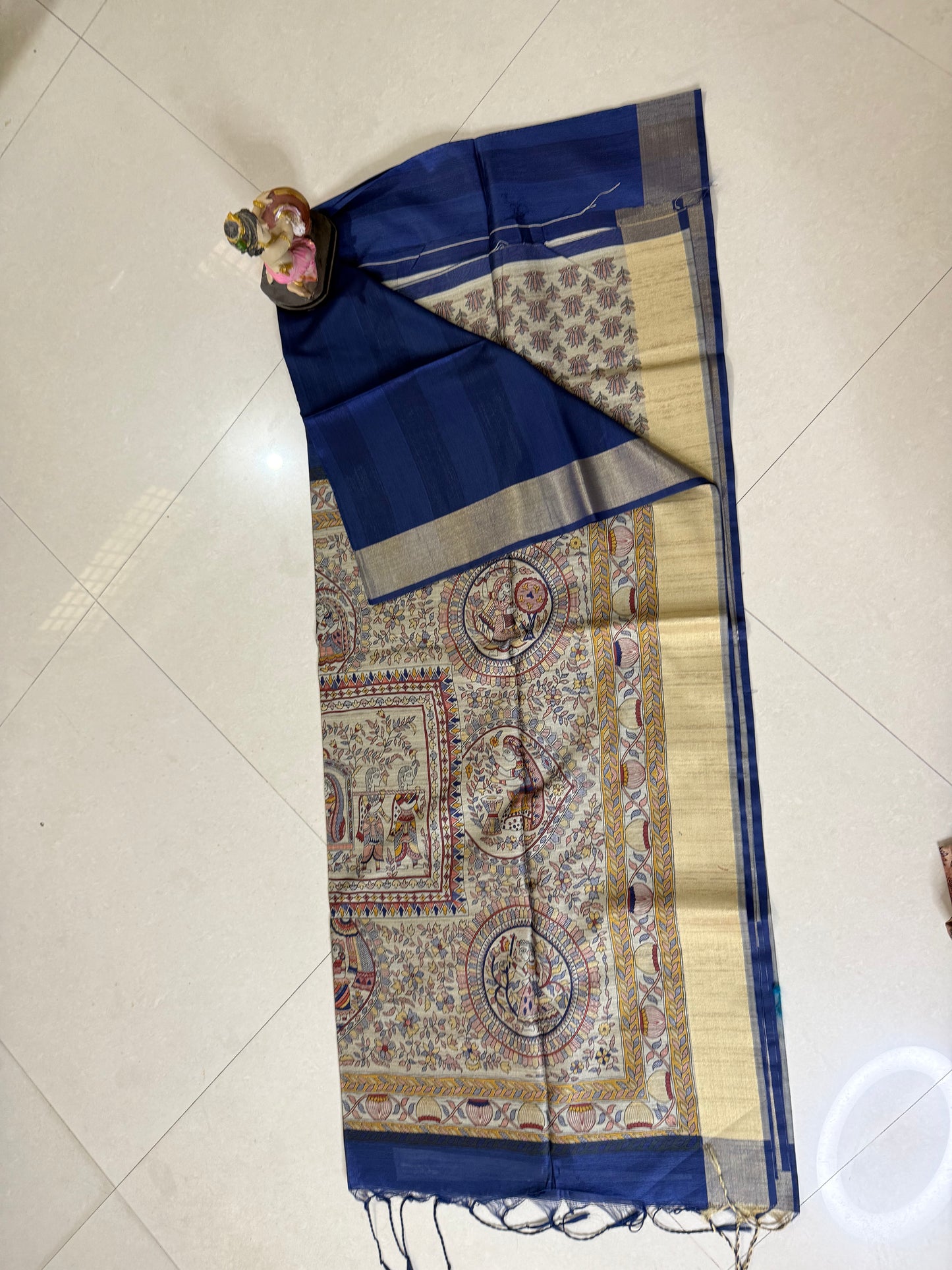 Chitralekha Saree