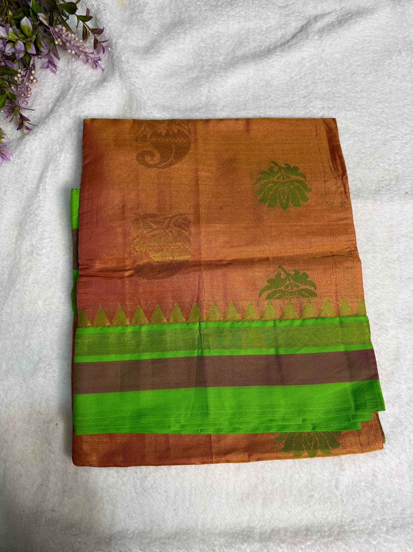 Tissue Pattu Saree