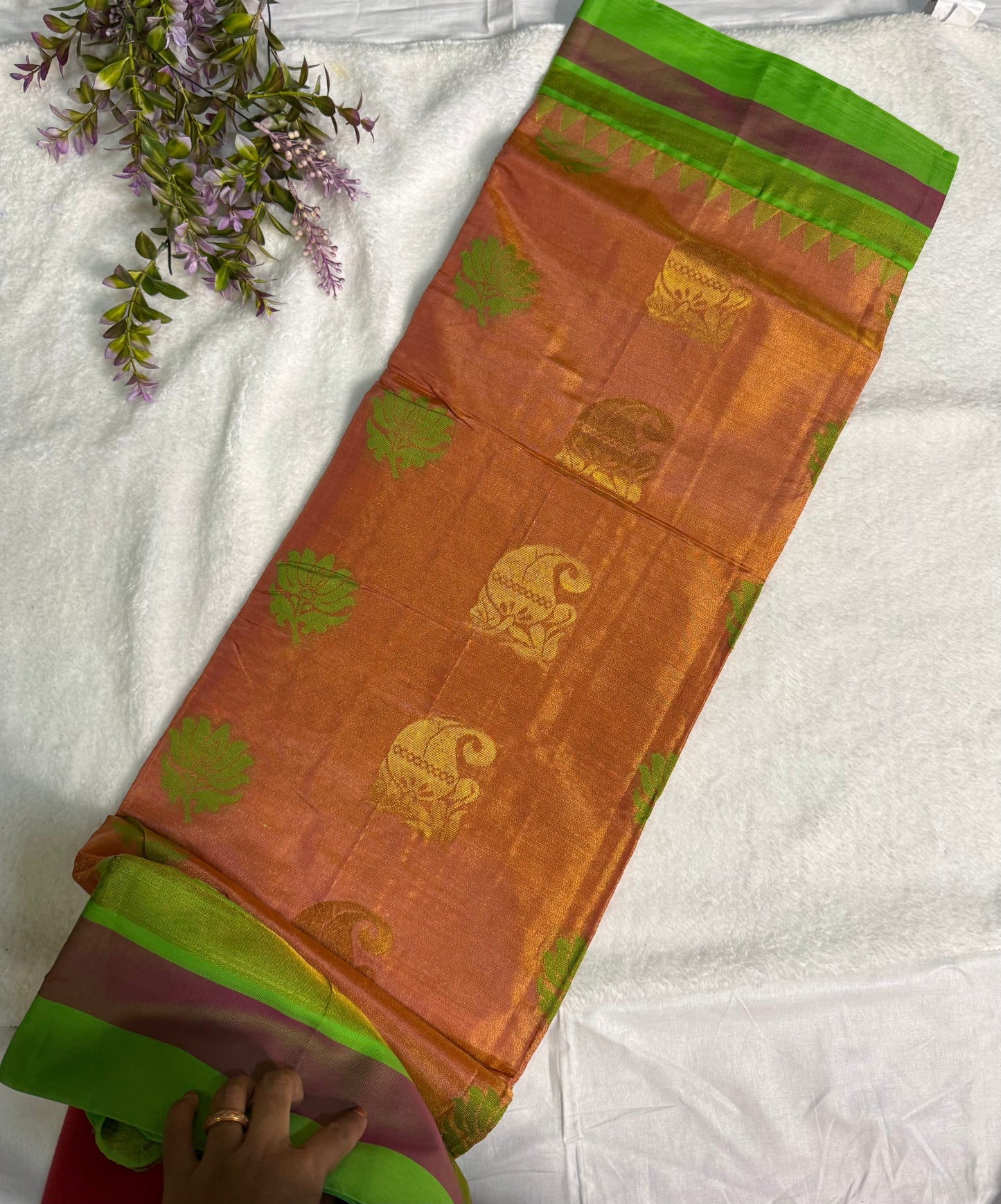 Tissue Pattu Saree
